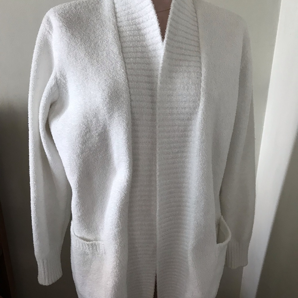 White Open-Front Women's Sweater Cardigan and pants Leisure